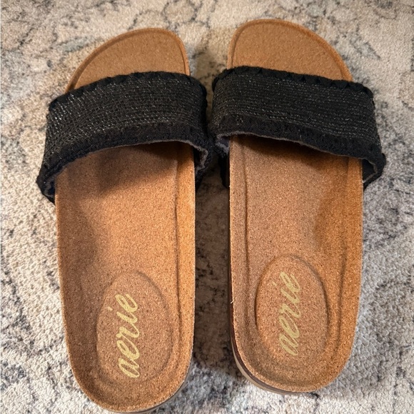 Aerie Shell Stitch Straw Slide Sandals - Picture 3 of 5